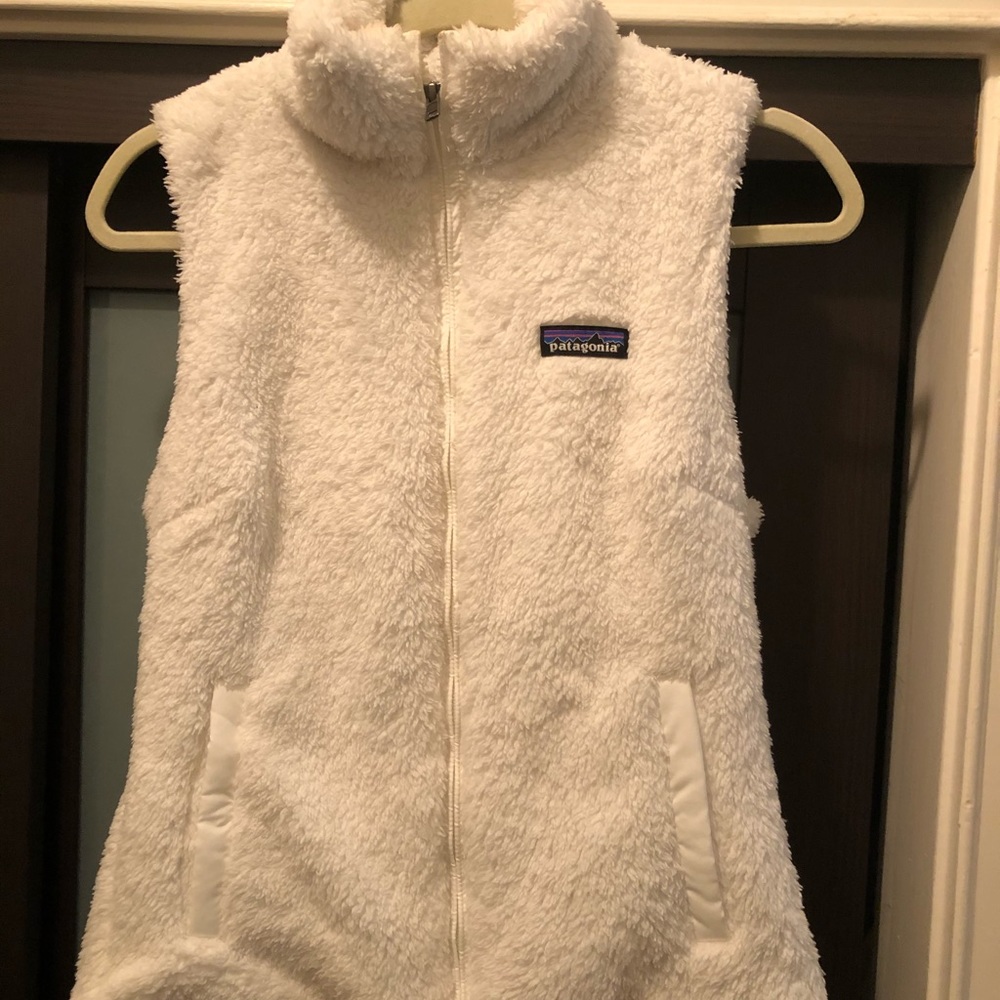 Women’s white Patagonia vest size S
